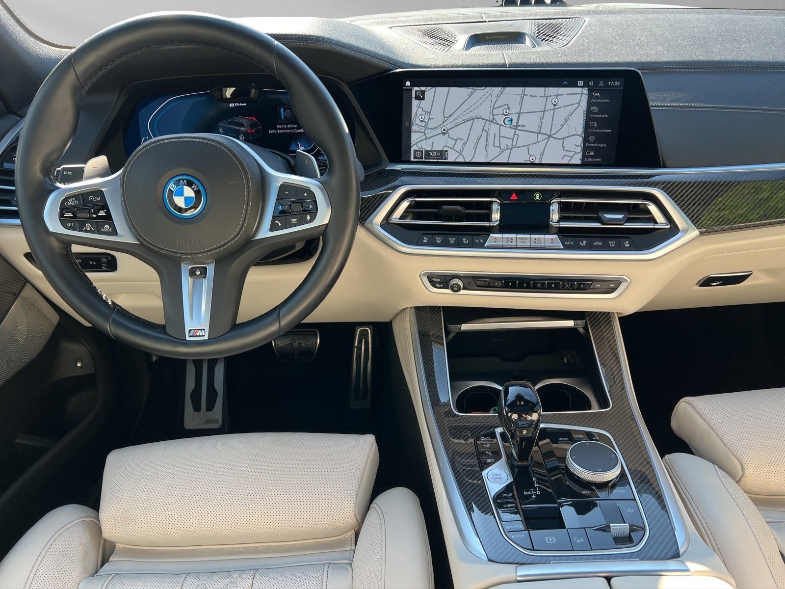 BMW X5 xDrive45e M Sport 22" B&W TV Night-V Aktivlen