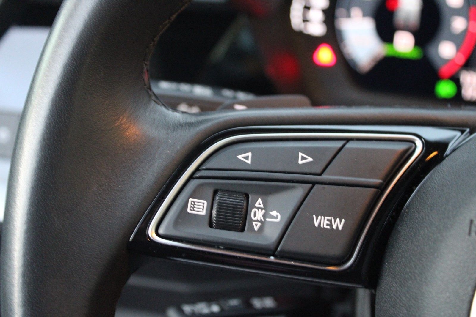 Audi A3 Sportback 35 TFSI advanced *V-Cockpit*Sitzhei