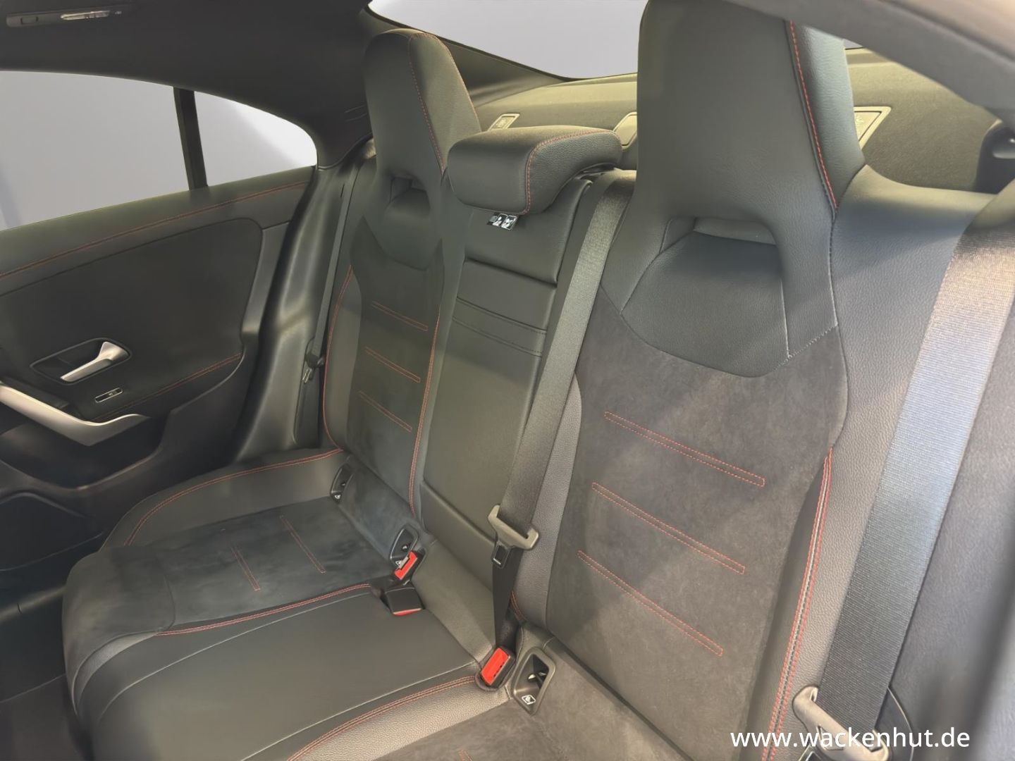 Mercedes-Benz CLA 220 4M EDITION AMG LINE - Samsaru's Car Outlet