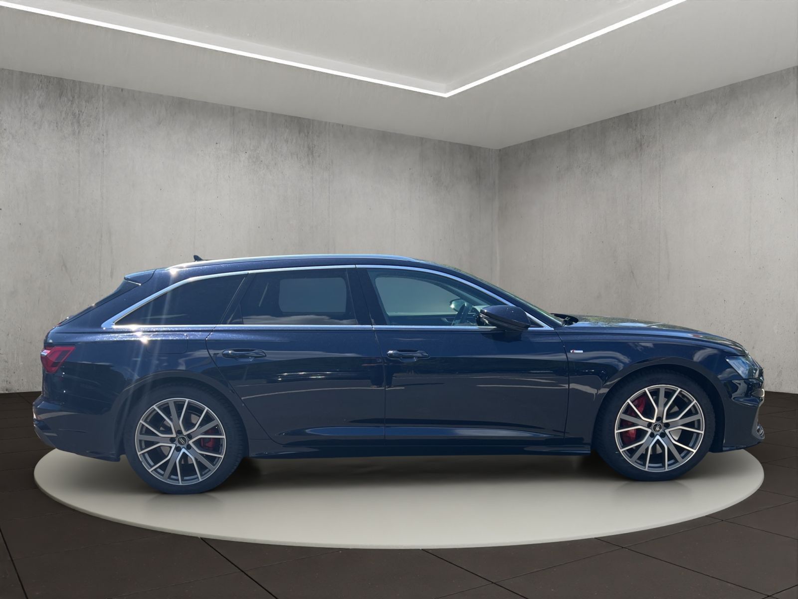 Audi A6 Avant 55 TFSIe quattro S line - Samsaru's Car Outlet
