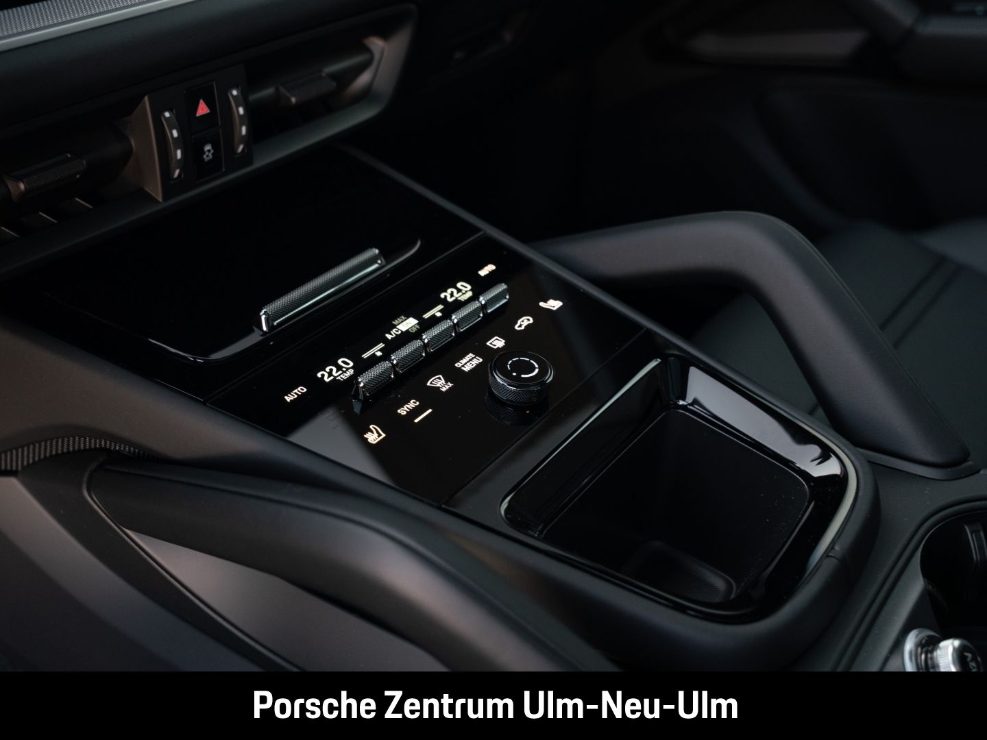 Porsche Cayenne E-Hybrid BOSE LED-Matrix Panoramadach