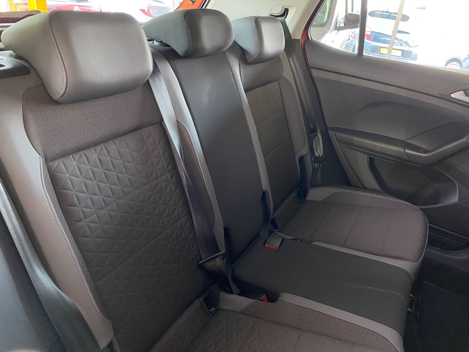 Volkswagen T-Cross Style - Samsaru's Car Outlet