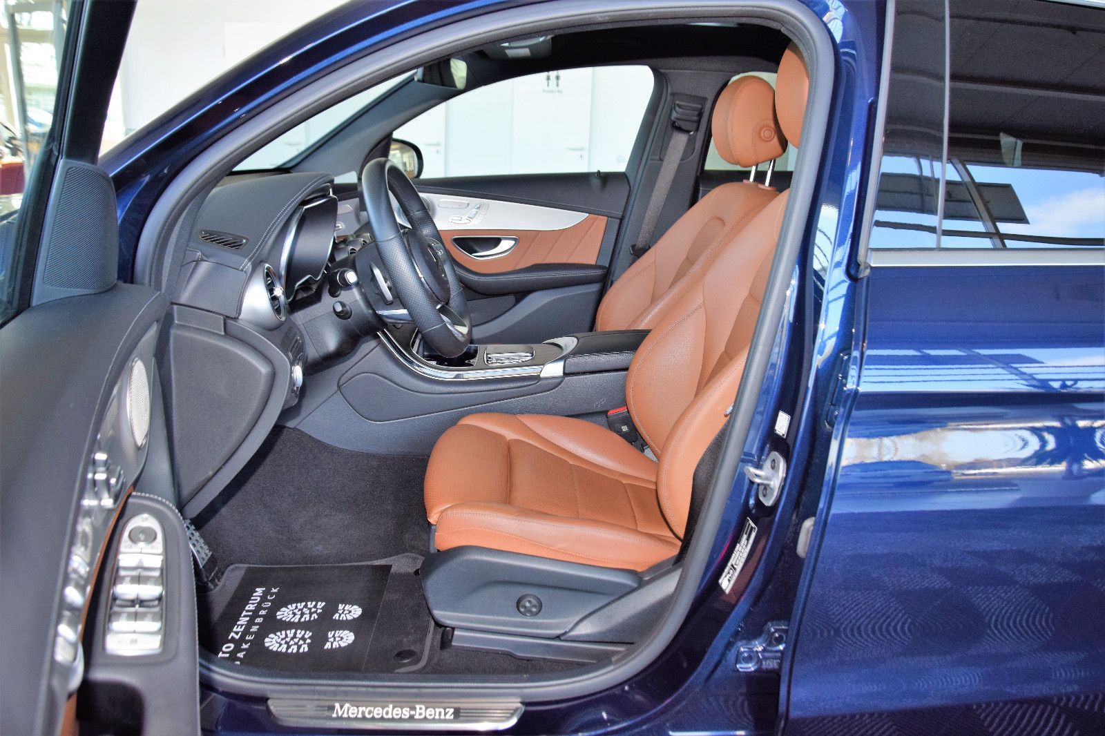 Mercedes-Benz GLC 220d Coupe 4M AMG - Samsaru's Car Outlet