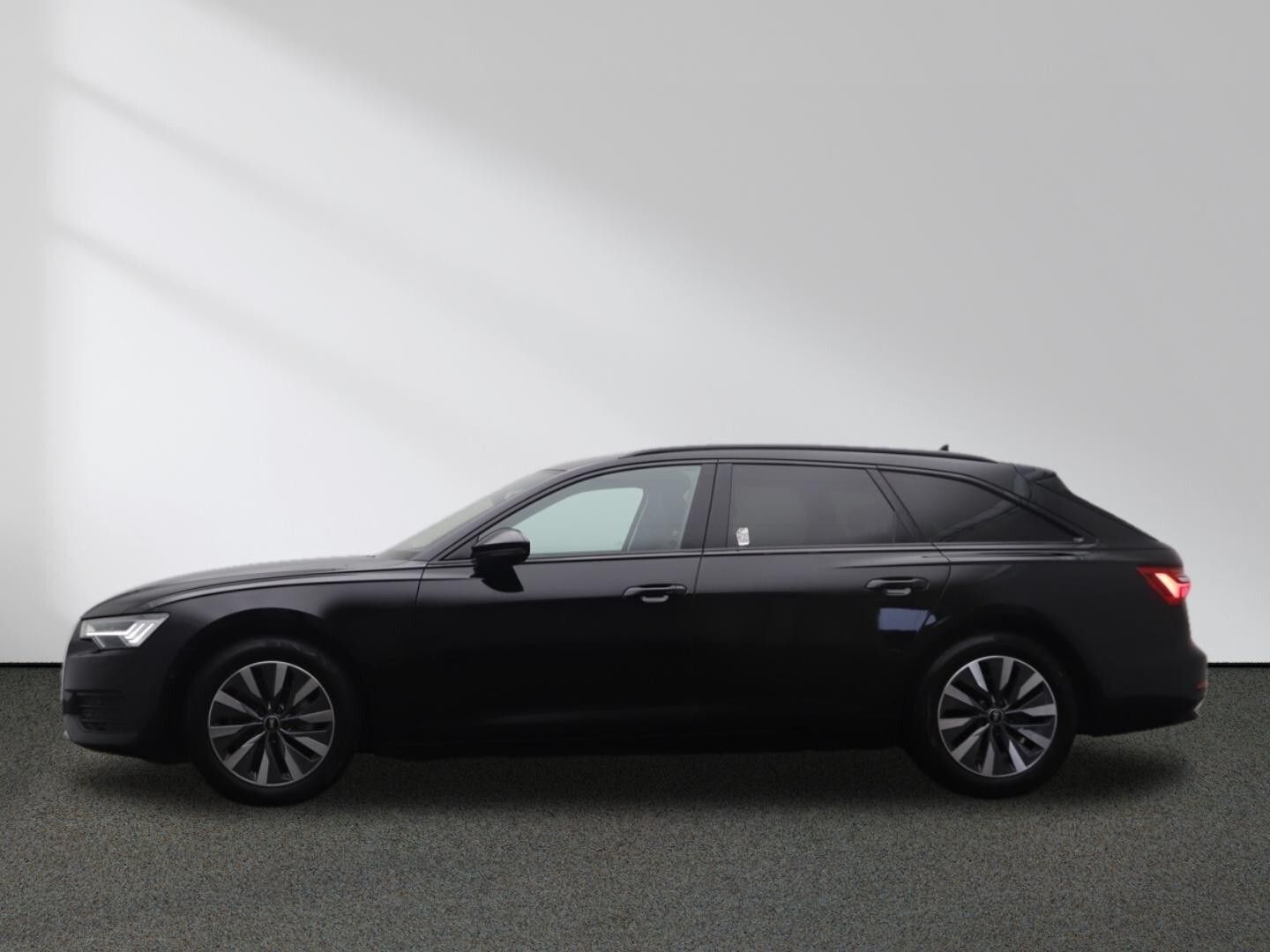 Audi A6 Avant 40 TDI quattro - Samsaru's Car Outlet