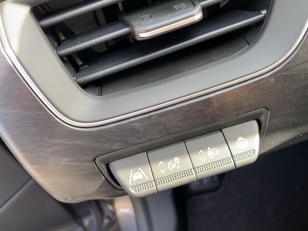 Renault Arkana 1.3 TCe 160 Mild-Hybrid - Samsaru's Car Outlet