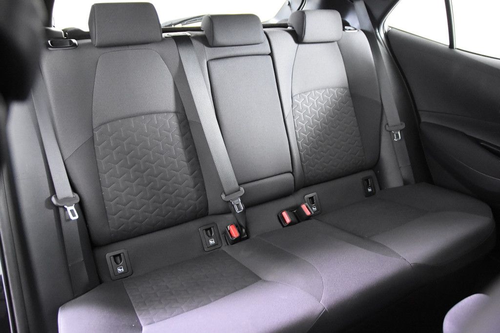 Toyota Corolla 1.8 Hybrid - Samsaru's Car Outlet