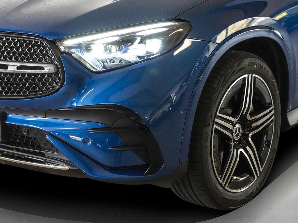 Mercedes-Benz GLC 200 AMG-DISTRONIC-PANO-AHK-MEMORY-UVP 74.200