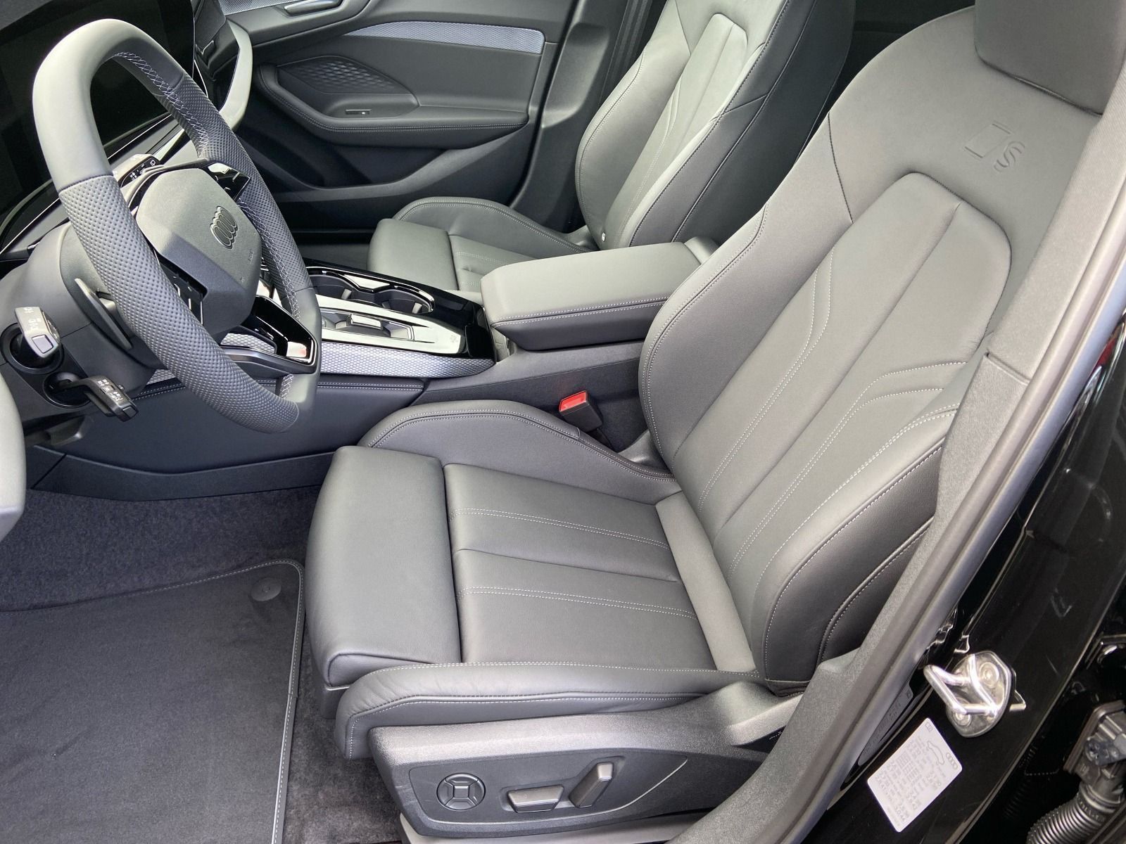 Audi A5 Avant TFSI qu. S line*LED*HuD*AHK*20Zoll**