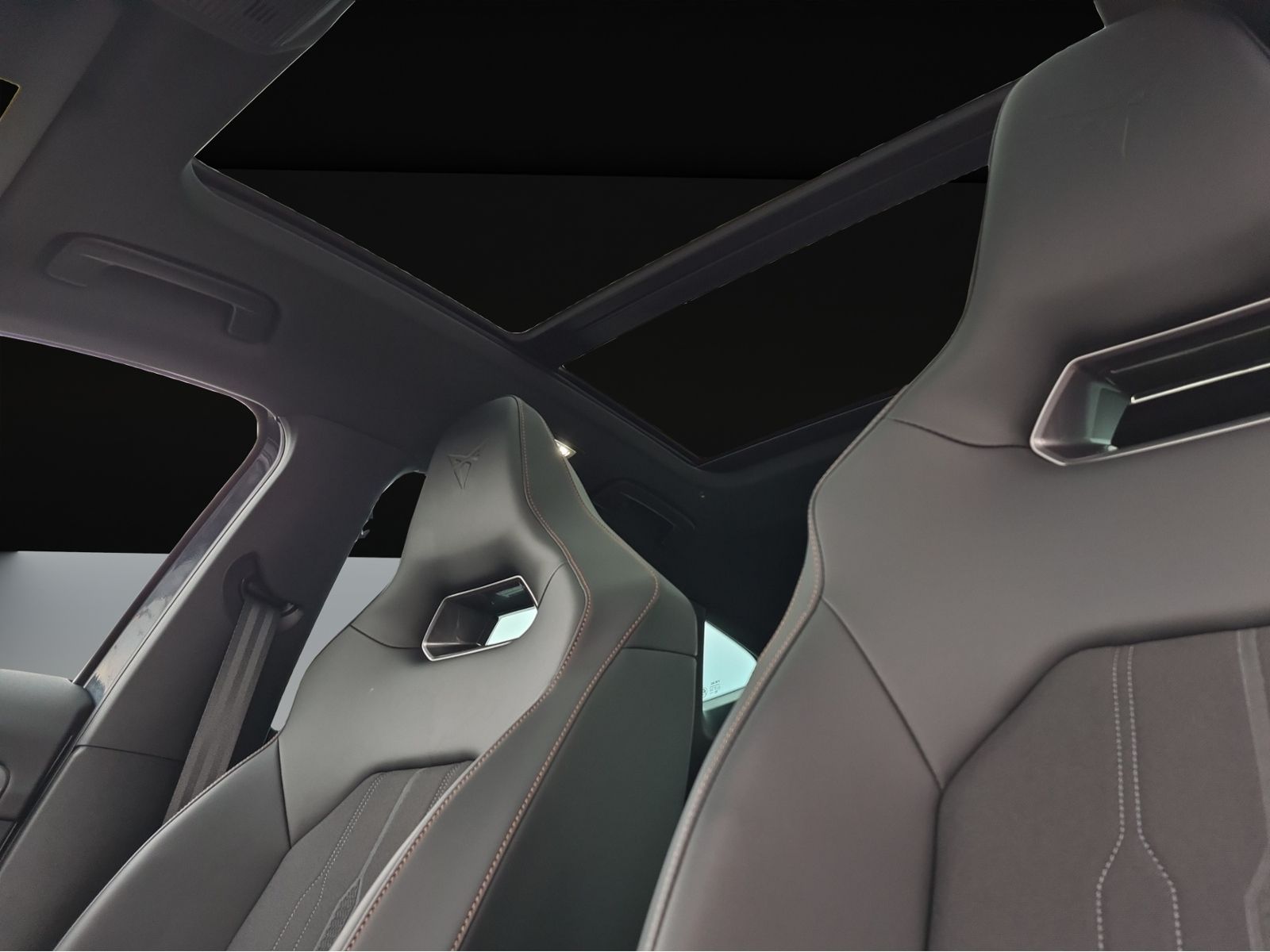 Cupra Formentor VZ 2.0 TSI 4Dr. M - Samsaru's Car Outlet