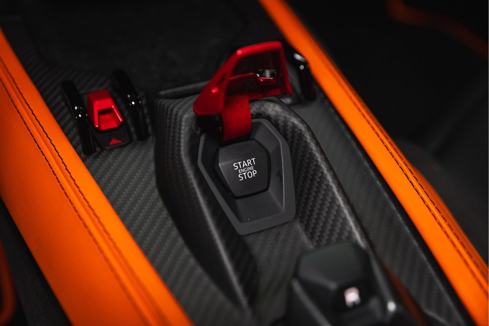 Lamborghini Revuelto - Samsaru's Car Outlet