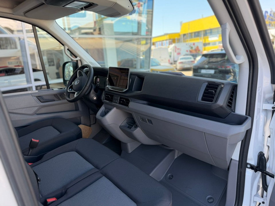 Volkswagen Crafter 3.5 Furgon L4H3 FWD 103kW AG8