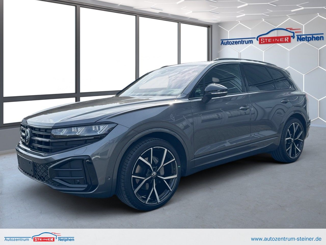 Volkswagen Touareg R-Line TDI 4MOTION Final Edition VOLL !