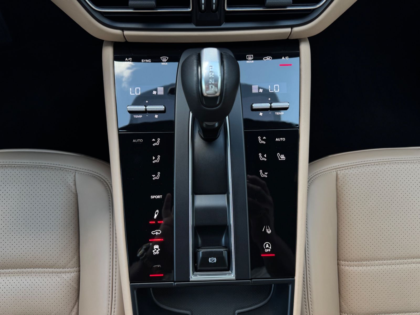 Porsche Macan GTS *1HD+PDLS+21Z+BOSE+ACC+360°+SPORTABGAS