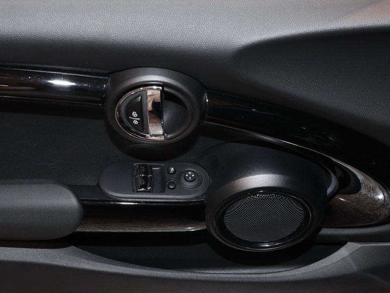 MINI Cooper JCW - Samsaru's Car Outlet
