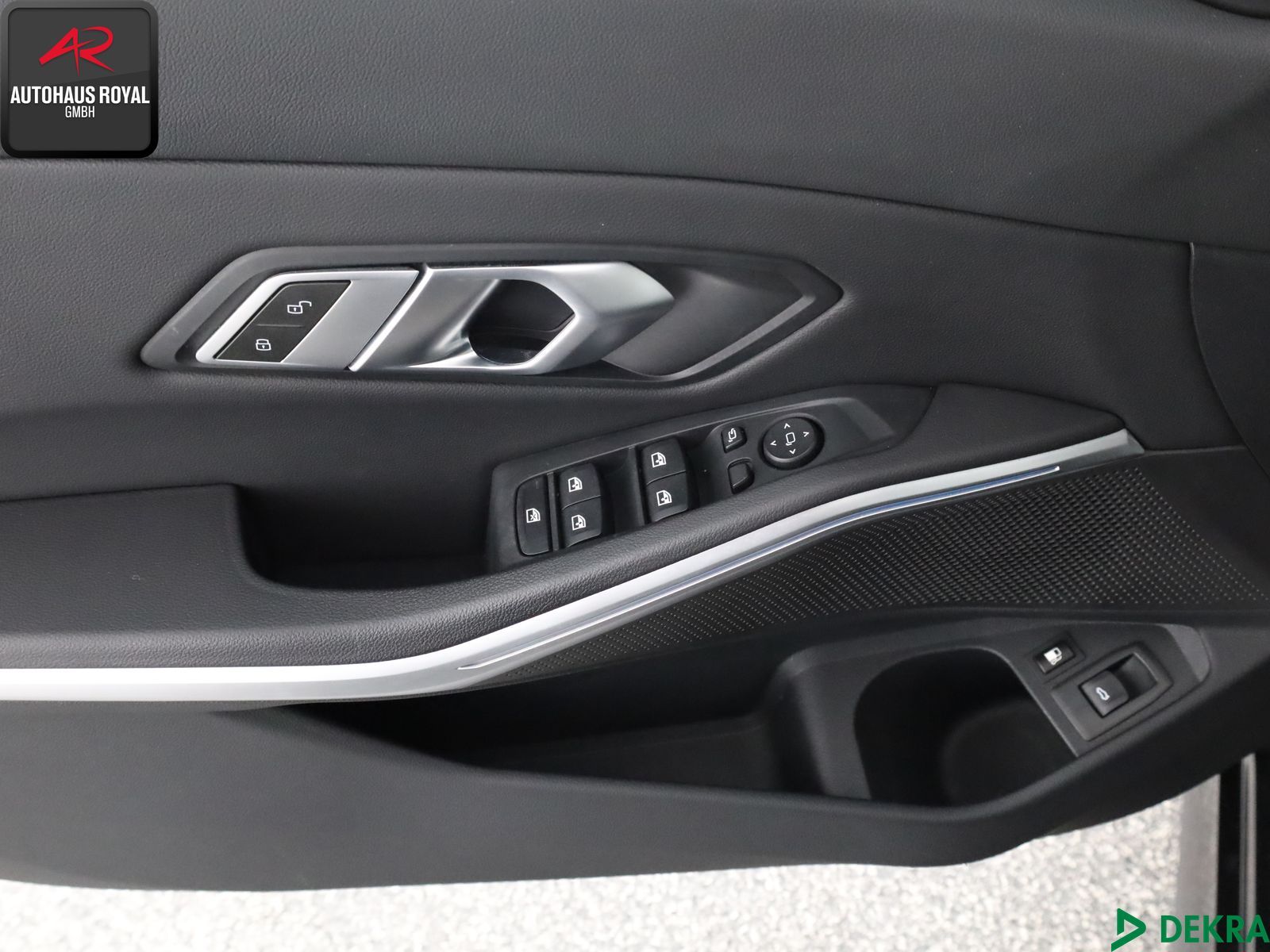 BMW 320 e M SPORT - Samsaru's Car Outlet
