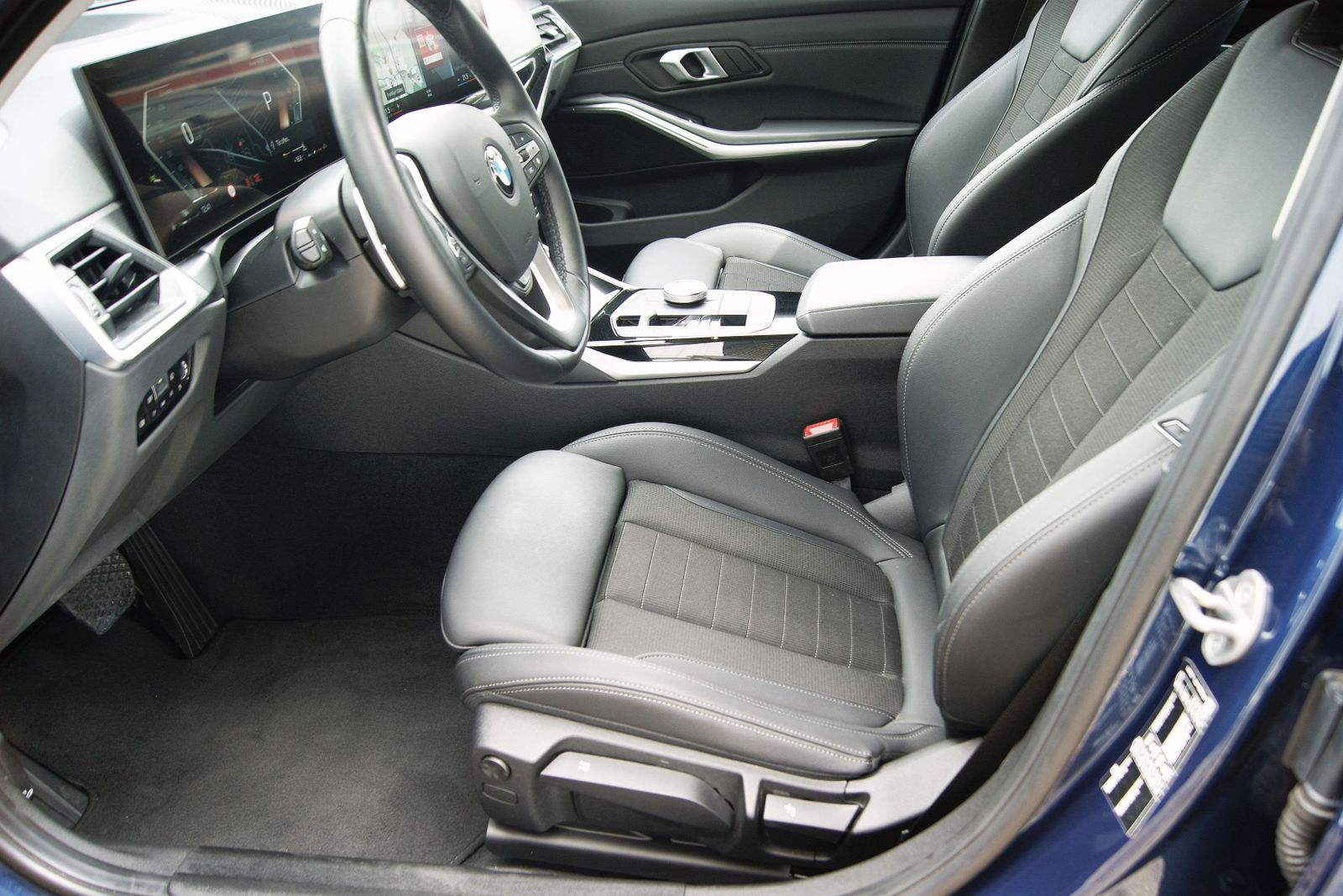 BMW 320i TOUR SPORT - Samsaru's Car Outlet