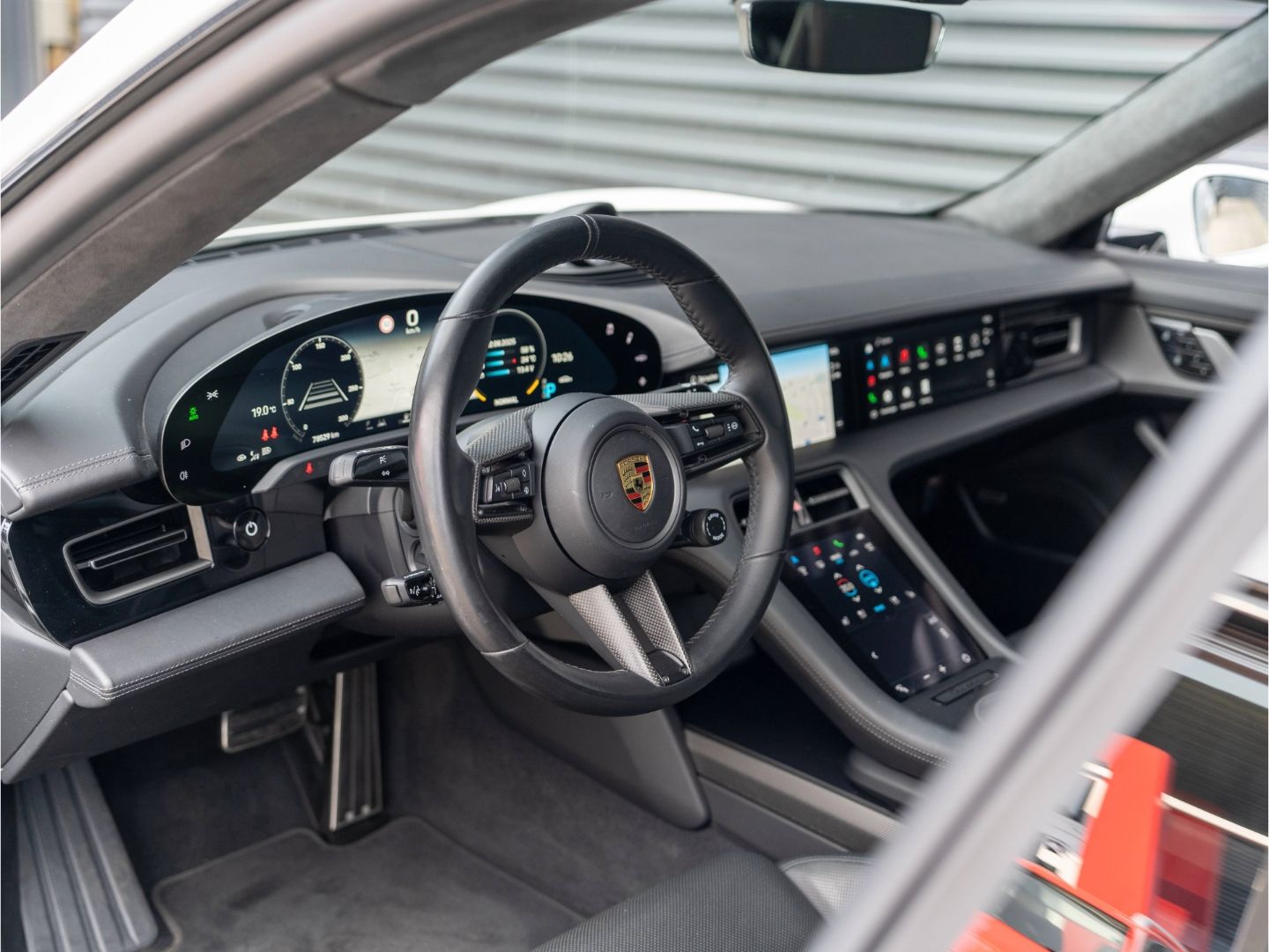 Porsche Taycan Turbo S Matrix LED PDLS Carbon uvm.