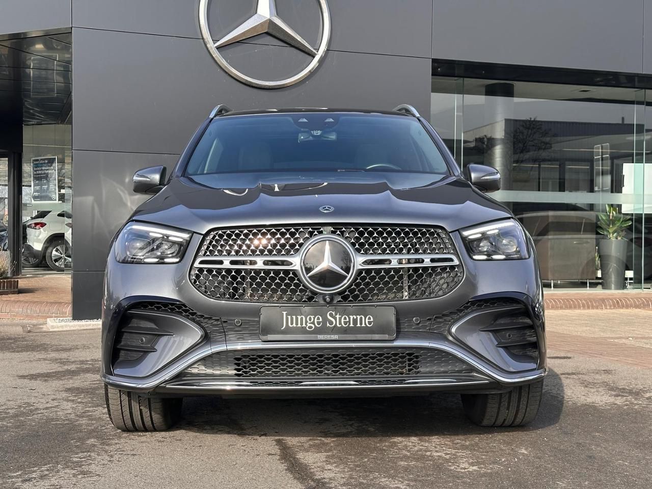 Mercedes-Benz GLE 580 4M AMG Pano AHK Burmester Distronic 360