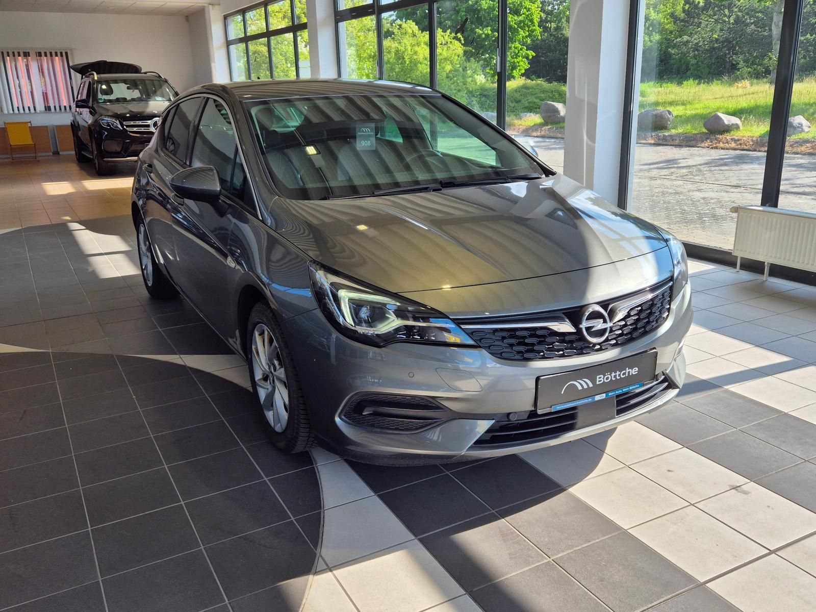 Opel Astra 1.4 Turbo - Samsaru's Car Outlet