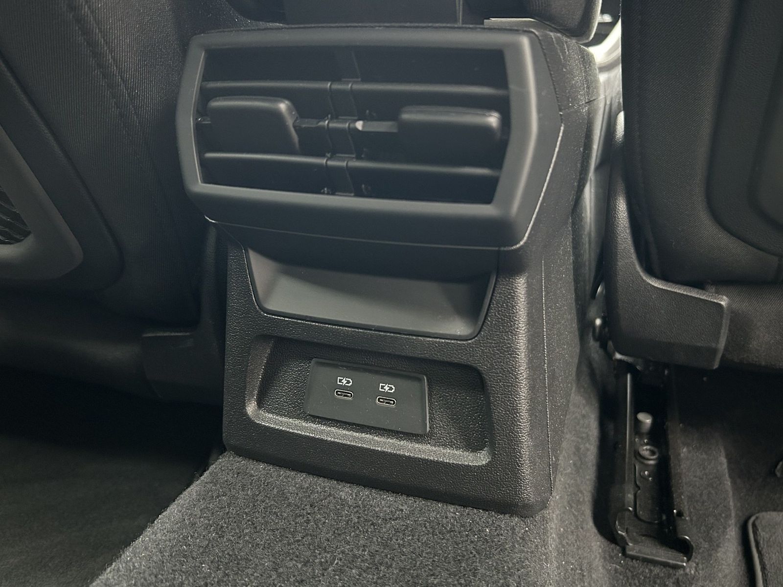 Audi A3 Limousine 2.0 TDI / AHK / Virt. Cock