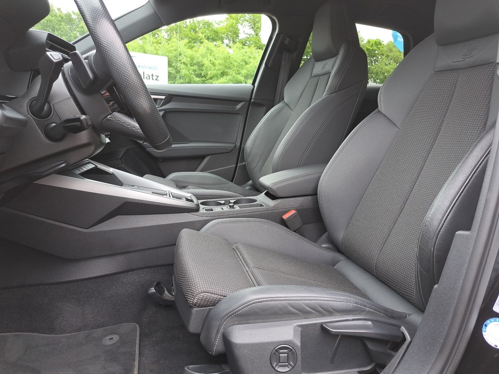 Audi A3 Sportback 40 TFSIe S tronic - Samsaru's Car Outlet