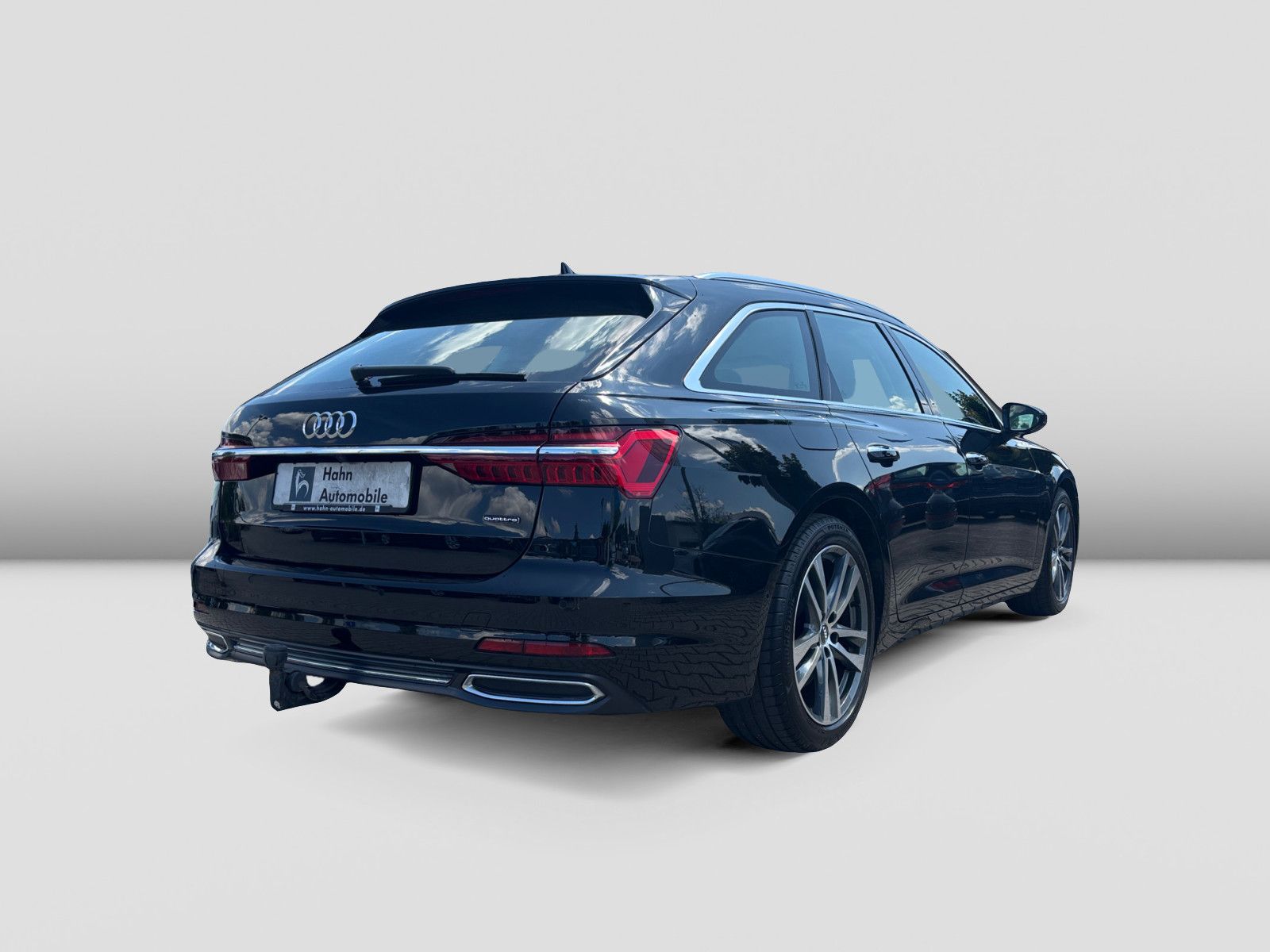 Audi A6 Avant 55TFSI qu S-trc design - Samsaru's Car Outlet