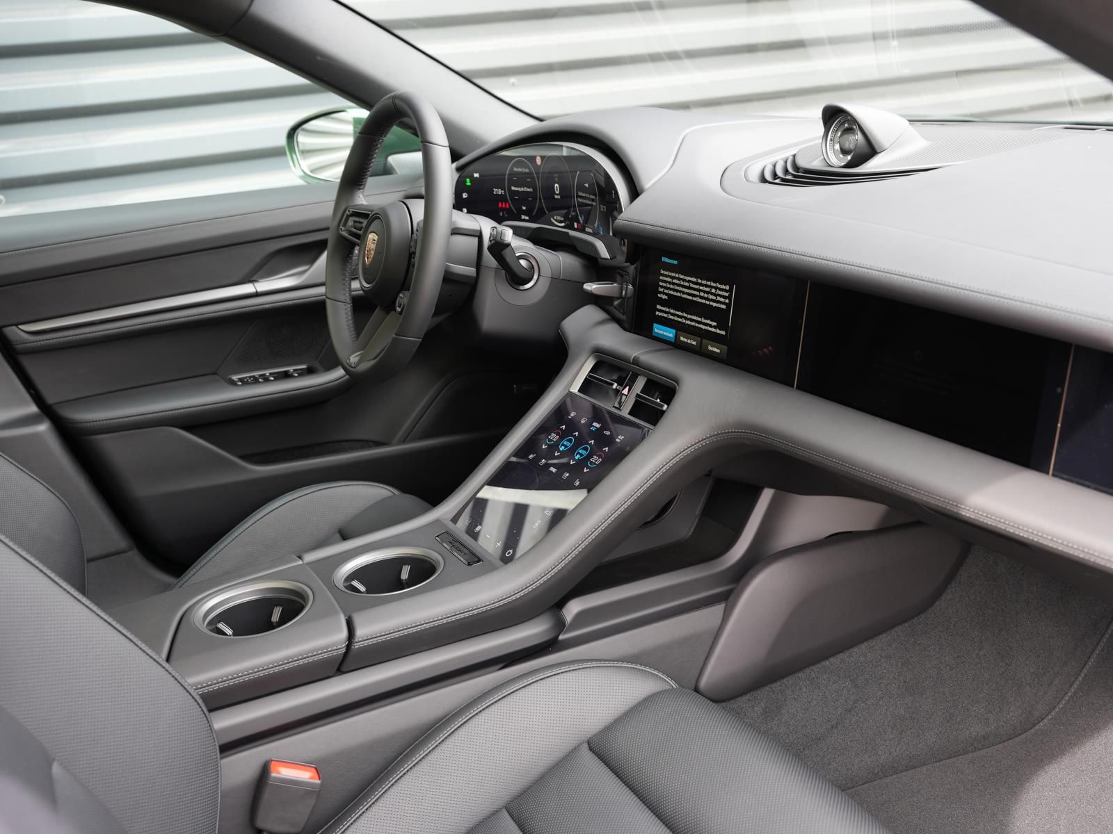 Porsche Taycan 4S Cross Turismo HA-Lenkung HD-Matrix LED