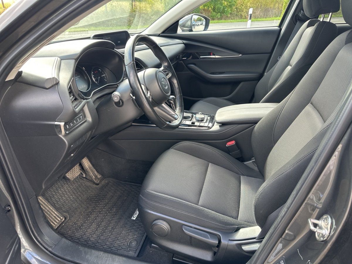 Mazda CX-30 AWD AHK 1. Hand 360° BOSE LogIn Matrix Kli