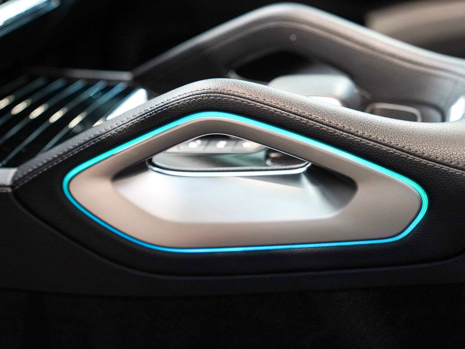 Mercedes-Benz GLE 350 e 4M Fond Entertainment Pano Head-up DAB