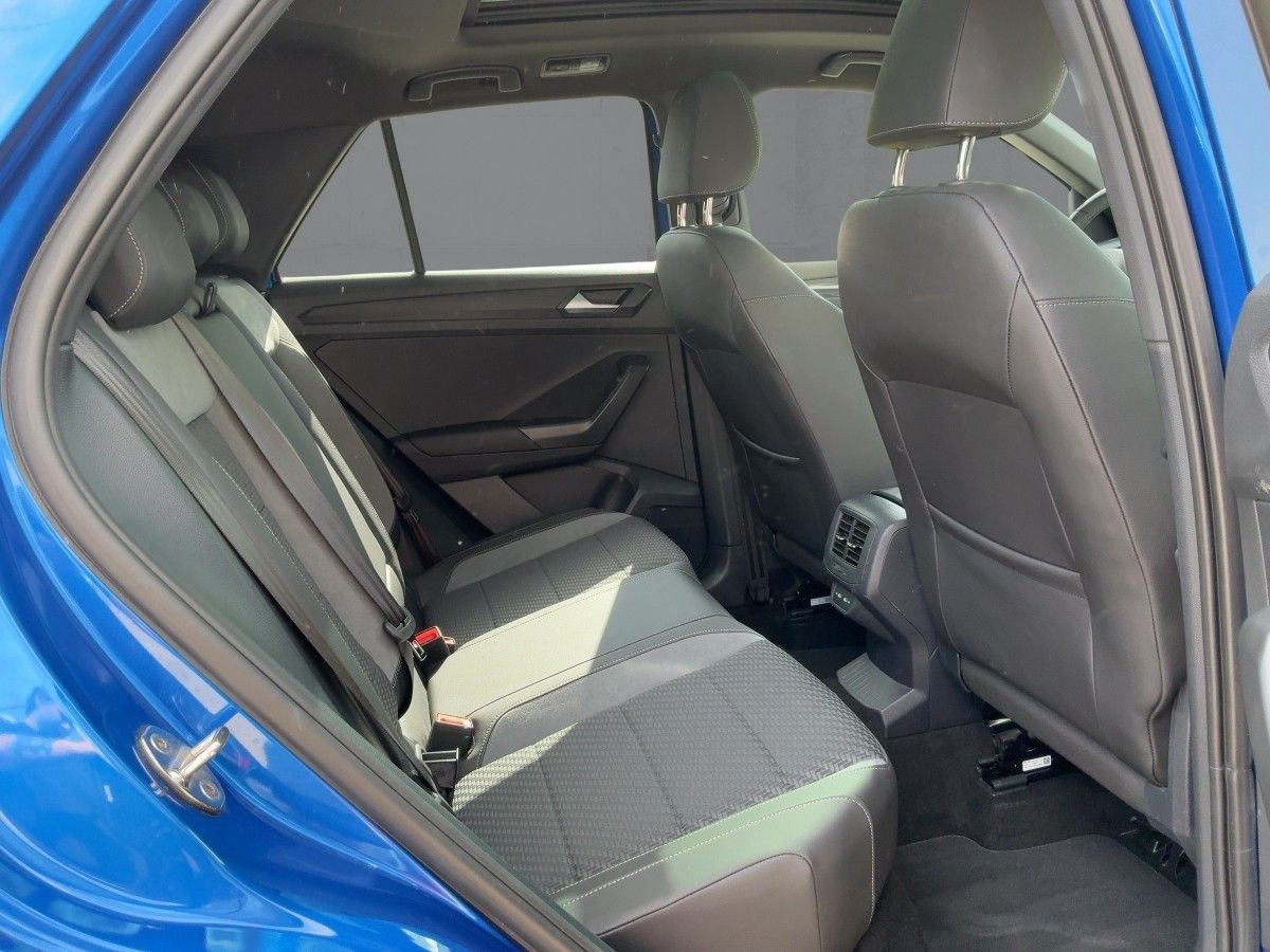 Volkswagen T-Roc 2.0 TSI 4M DSG R-LINE - Samsaru's Car Outlet