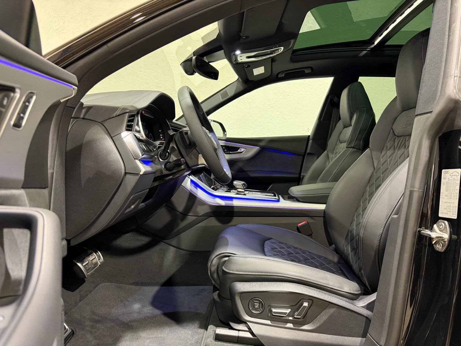 Audi Q8 50 TDI quattro - Samsaru's Car Outlet