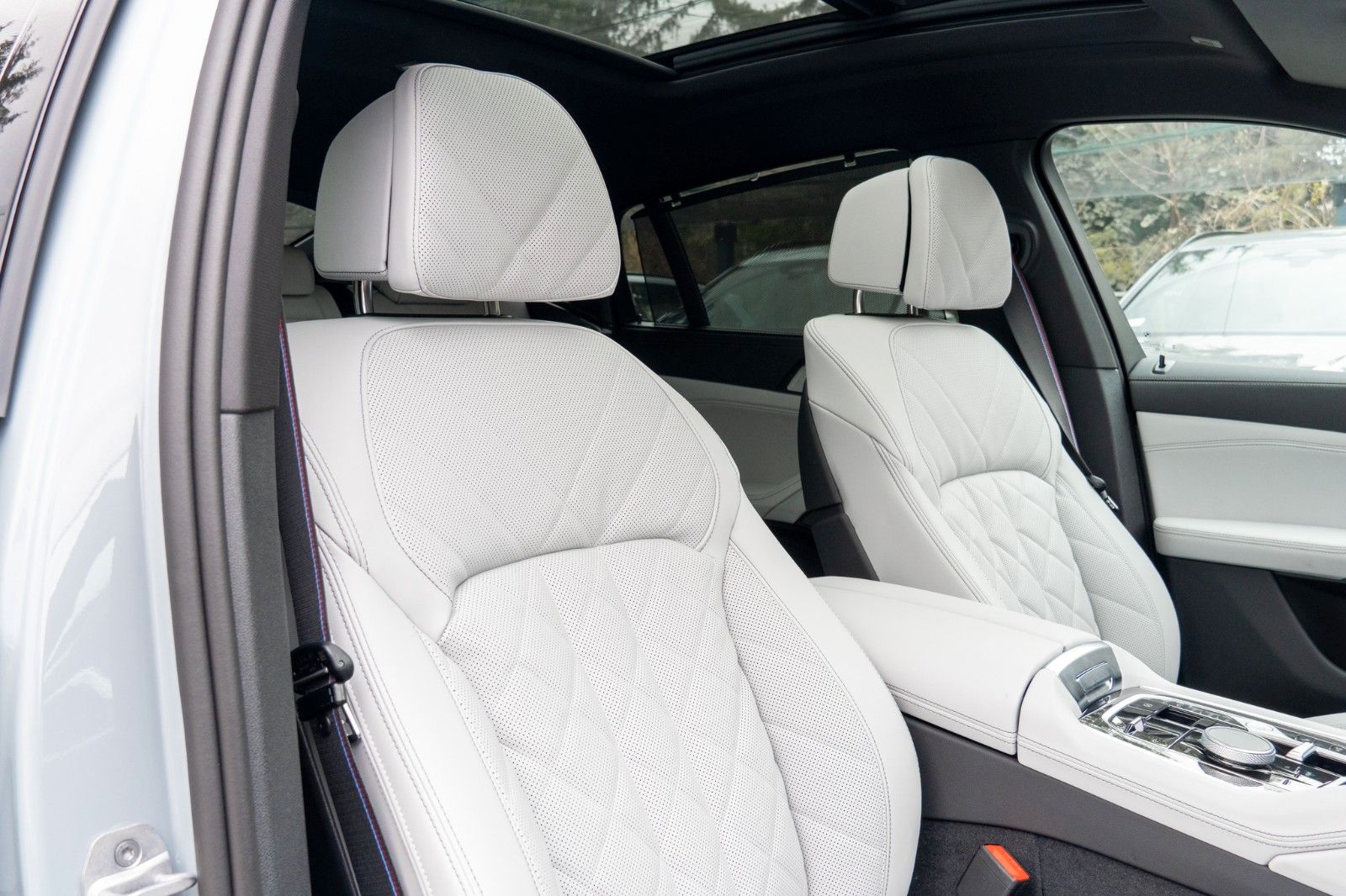 BMW X6 30d M SPORT - Samsaru's Car Outlet