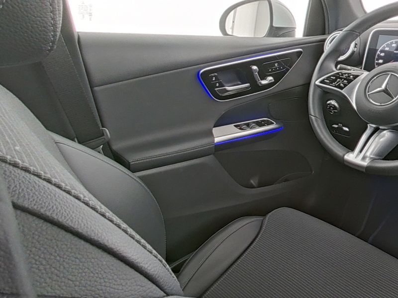 Mercedes-Benz GLC 300 e 4M Avantgarde - Samsaru's Car Outlet