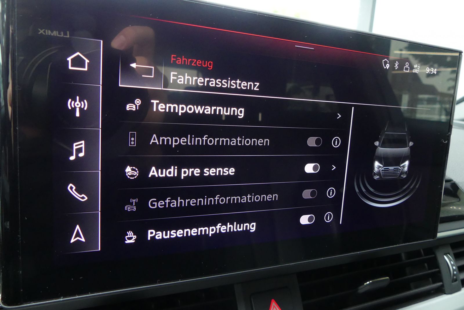 Audi A4 40 TFSI quattro S-Line - Samsaru's Car Outlet