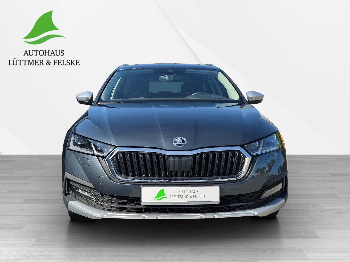 Skoda Octavia Combi 2.0 TDI DSG Scout 4x4 - Samsaru's Car Outlet