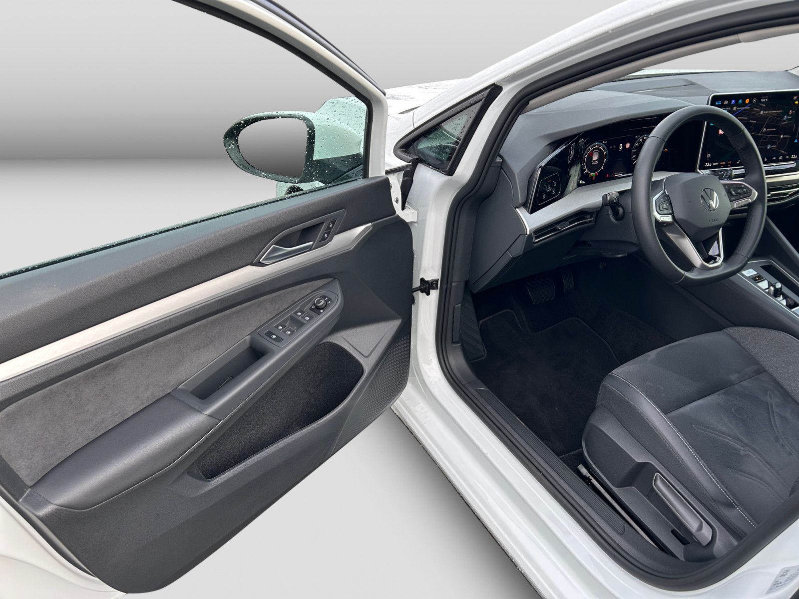 Volkswagen Golf VIII 1.5eTSI DSG Life 360° AHK HuD Standhei