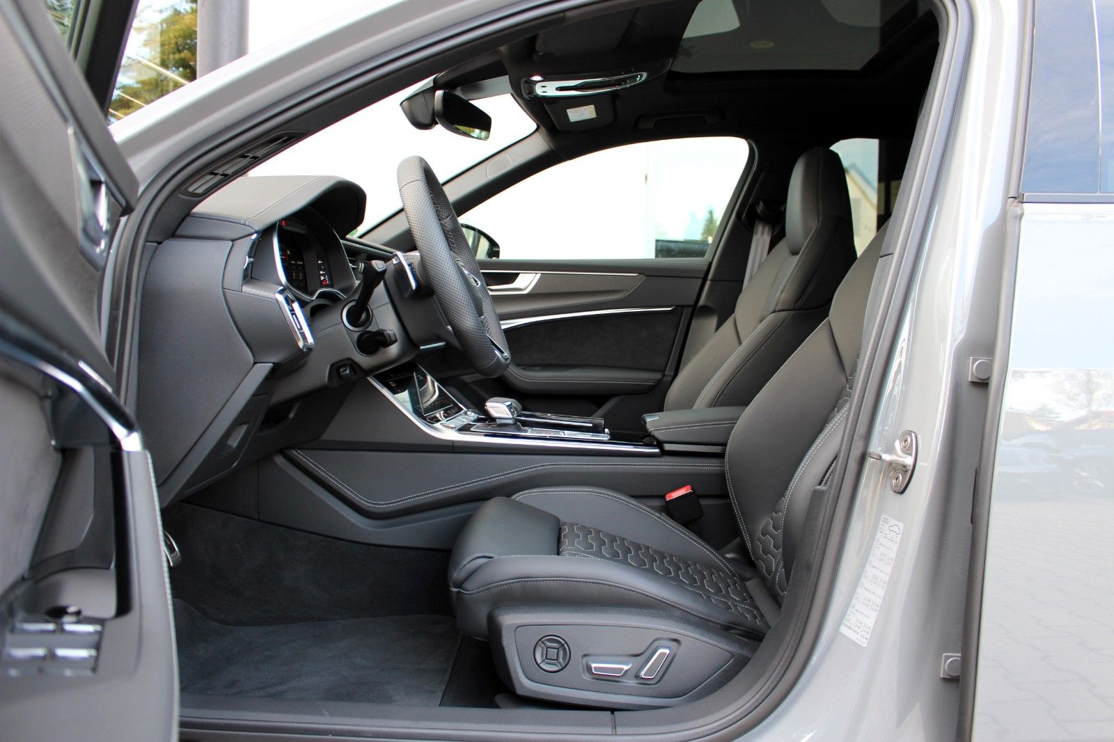 Audi RS6 Avant /DYNAMIK+/ B&O/ STANDHZG/  SPORTABGAS