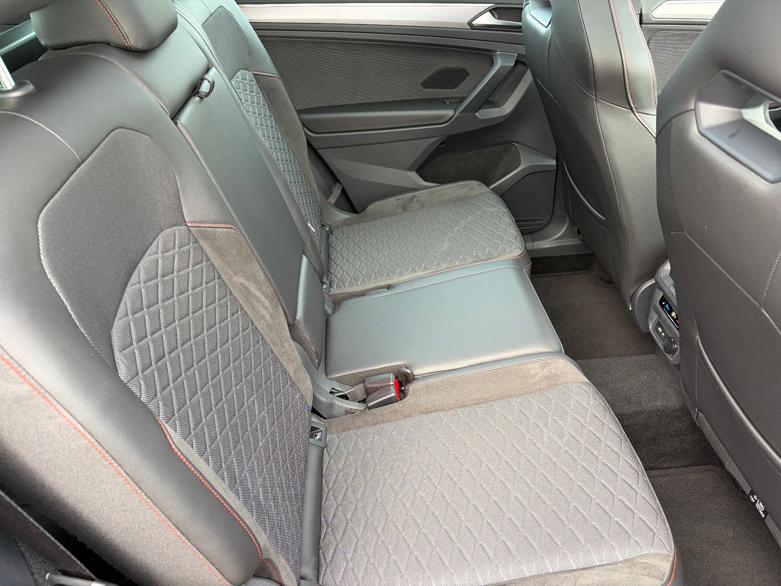 Seat Tarraco 2.0 TDI 4Drive FR, 7 Sitze