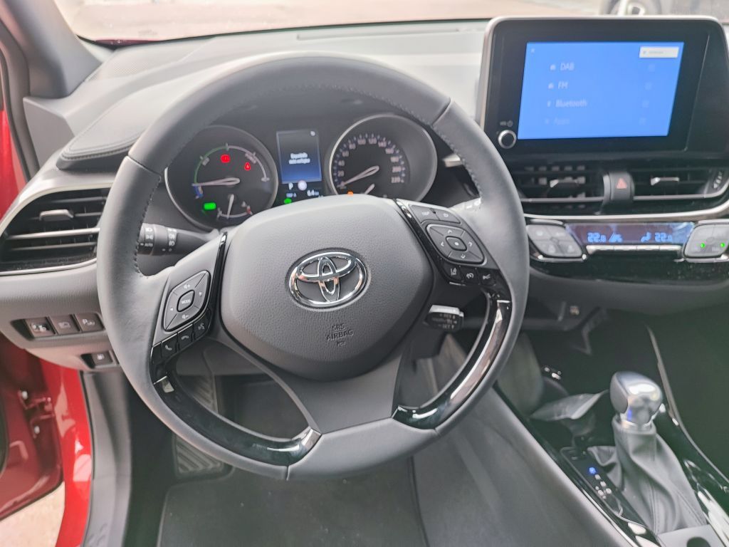 Toyota C-HR 2.0 Hybrid - Samsaru's Car Outlet