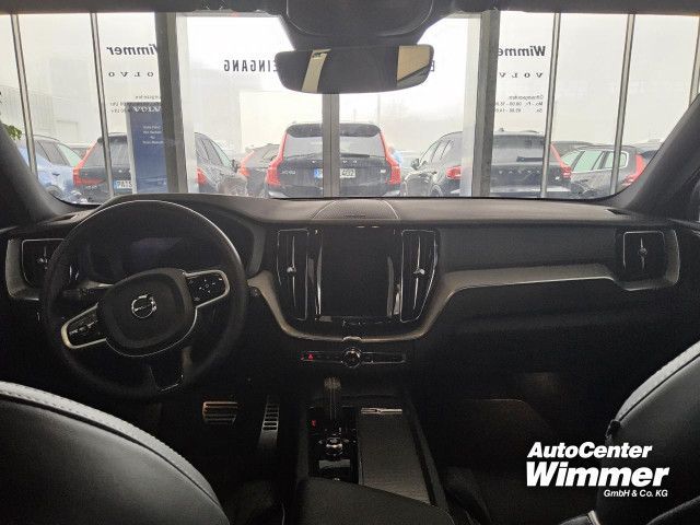 Volvo XC60 B4 D AWD R-Design Licht+Winter Paket / AHK