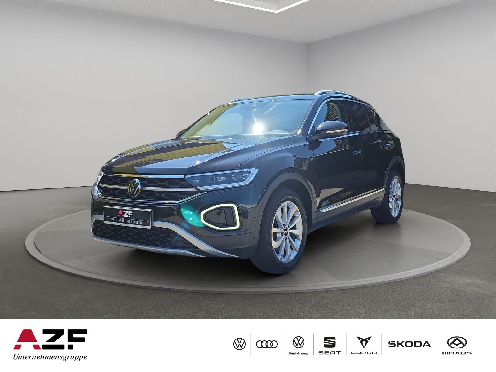 Volkswagen T-Roc 2.0 TDI Style - Samsaru's Car Outlet