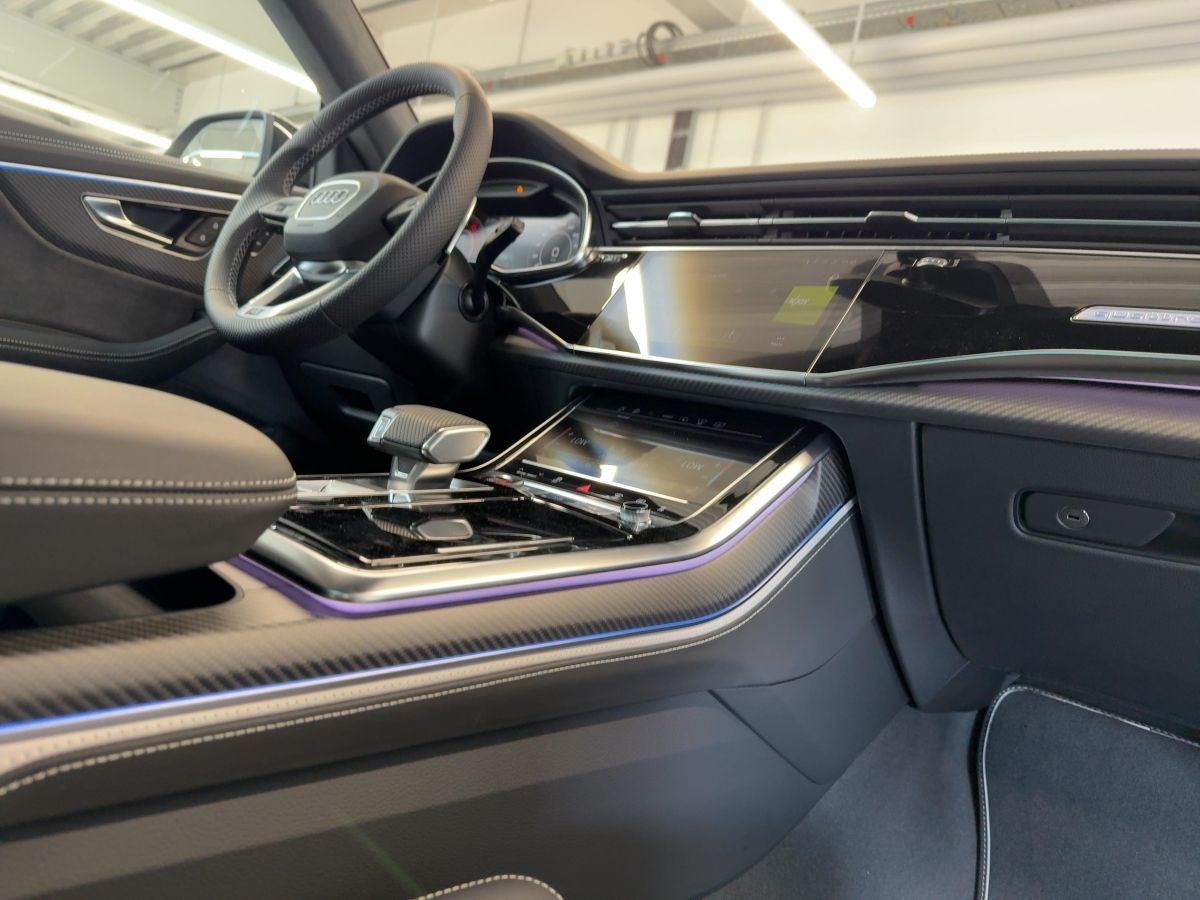 Audi RS Q8 performance Head-Up Standh. Pano Laser B&O