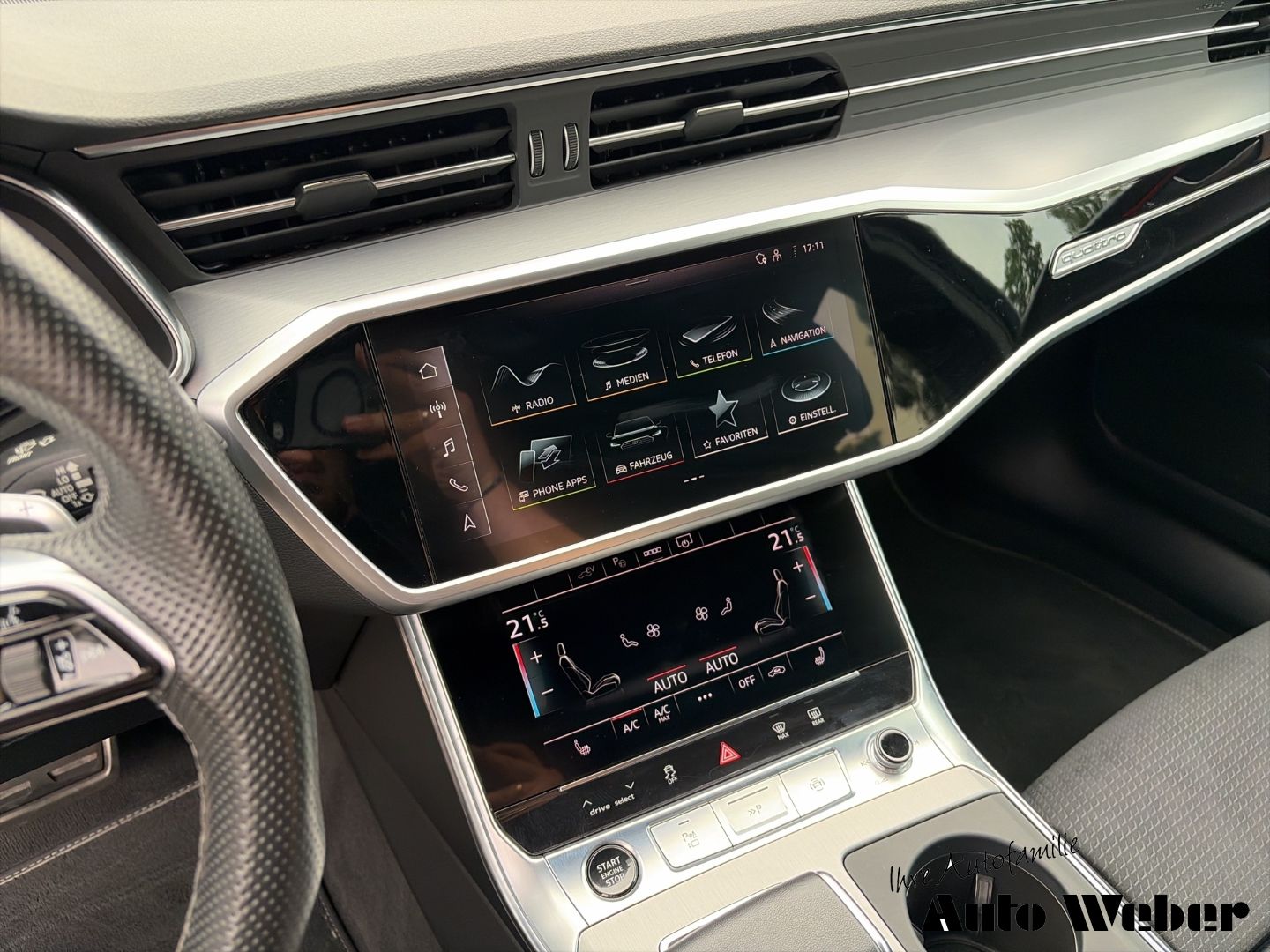 Audi A6 Avant 55TFSIe S-Line Matrix Navi AHK ASS-Pake