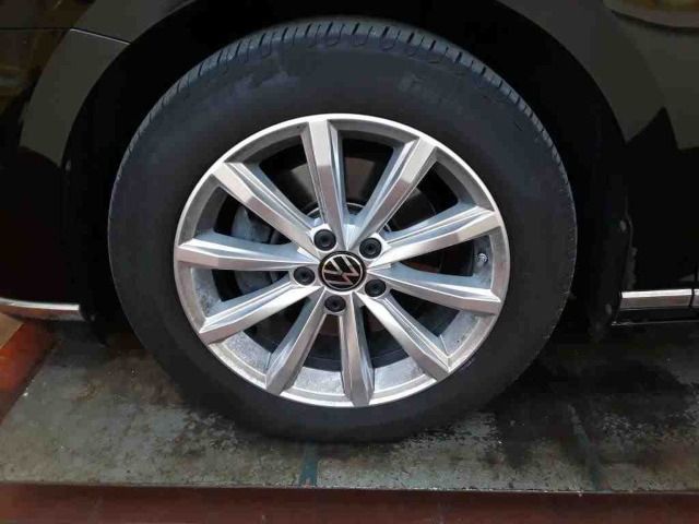 Volkswagen Passat Variant 2.0 TDI Elegance - Samsaru's Car Outlet