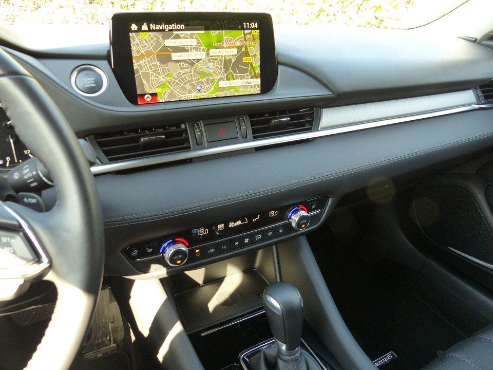 Mazda 6 KOMBI 2.5L SKYACTIV G 194ps Automatik EXCLUSIV