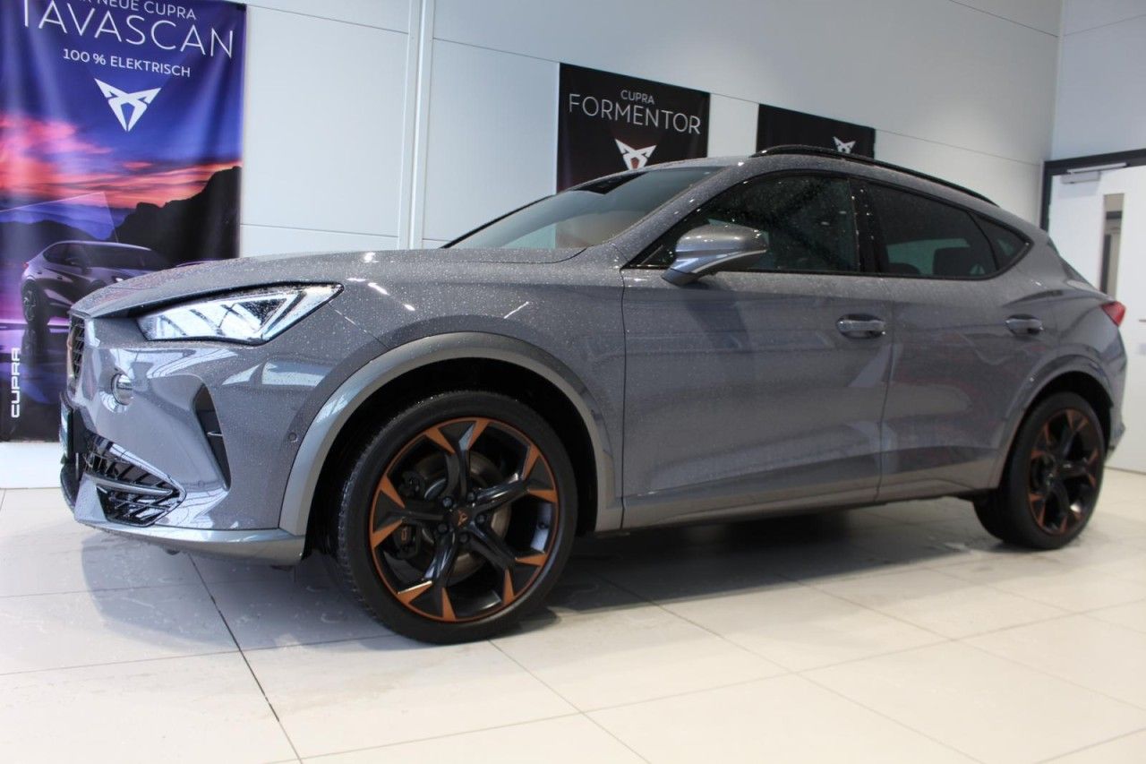 Cupra Formentor VZ 4Drive TOP-VIEW/AHK/BEATS/WINTERPAK