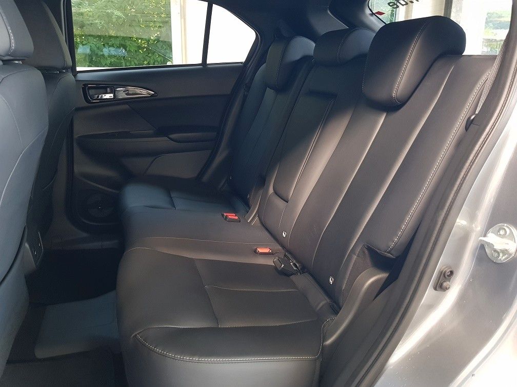 Mitsubishi Eclipse Cross 2.4 MIVEC PLUG-IN HYBRID 4WD TOP