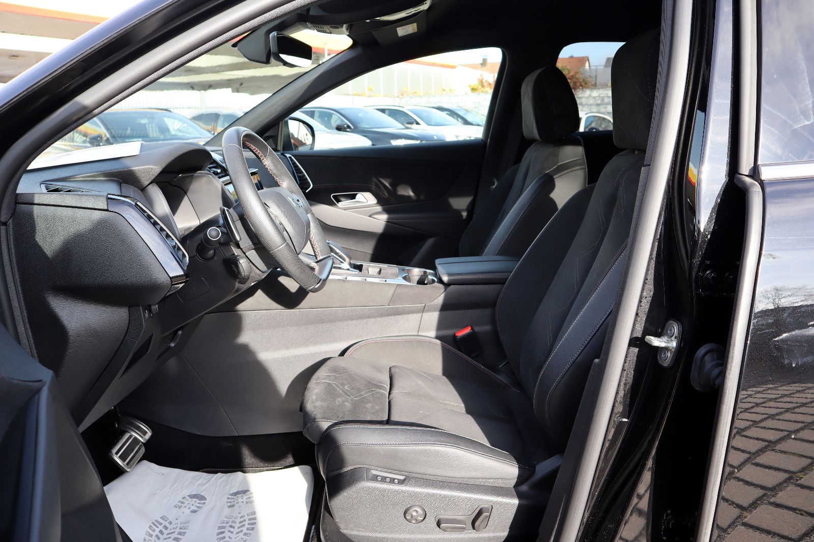 DS Automobiles DS7 Perfor. Line*AHK*E.Sitze u. Hkl.*Velour*St.h