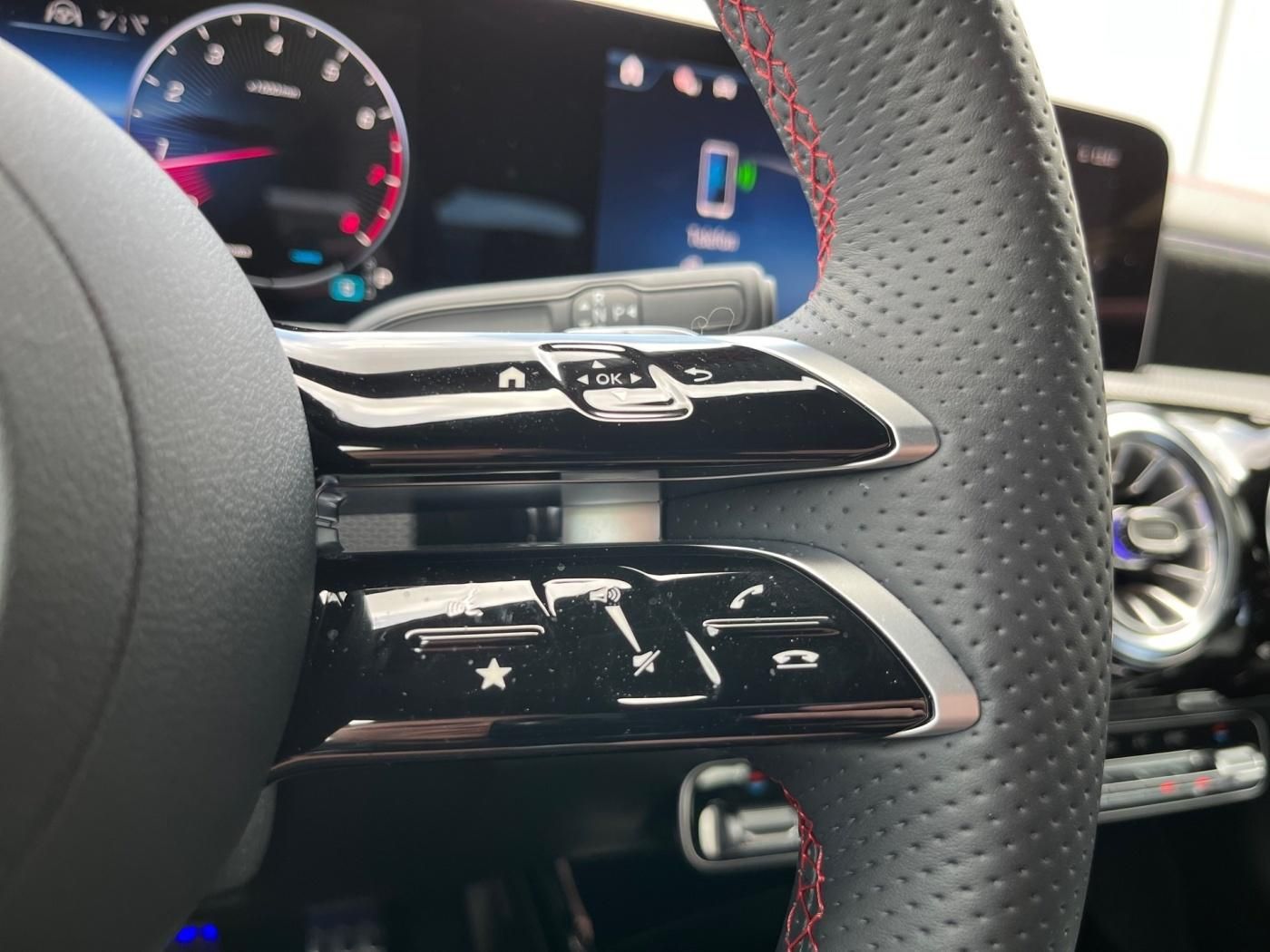 Mercedes-Benz CLA 250 4MATIC Coupé AMG - Samsaru's Car Outlet