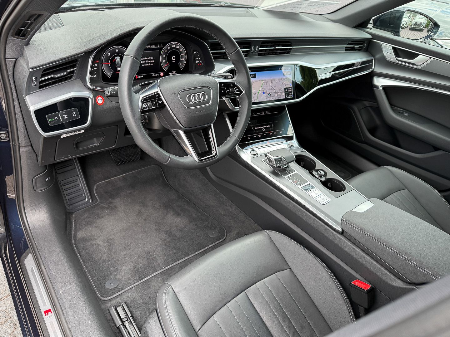 Audi A6 Avant 40 TDI S line - Samsaru's Car Outlet